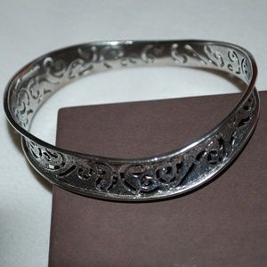 Silpada Wavy Bangle Bracelet